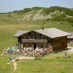 Schmiedlehenalm Lägenhet *