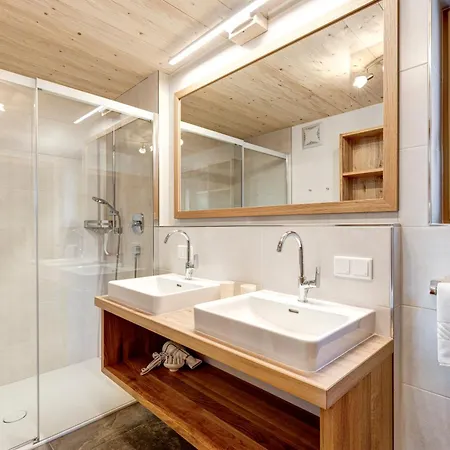 Schmiedlehenalm Apartment Obertauern